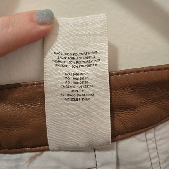 Aritzia Wilfred Nocturne 5" Brown High Waisted Faux Leather Shorts Size 0‎ - Picture 7 of 7
